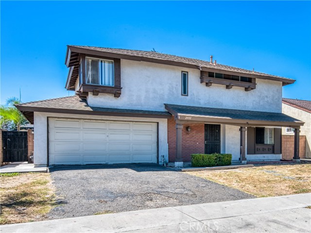 Detail Gallery Image 1 of 1 For 2402 W Flora St, Santa Ana,  CA 92704 - 4 Beds | 2/1 Baths