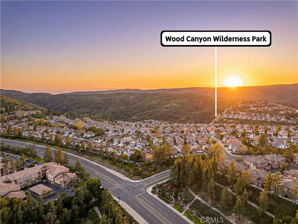 https://media.crmls.org/medias/06b0e323-cedc-4a55-a4b9-6e25e85ff632.jpg?preset=X-Large