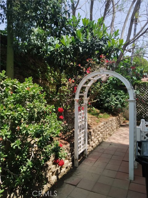 Detail Gallery Image 2 of 21 For 7715 Abbot Ct, Rancho Cucamonga,  CA 91730 - 4 Beds | 2/1 Baths