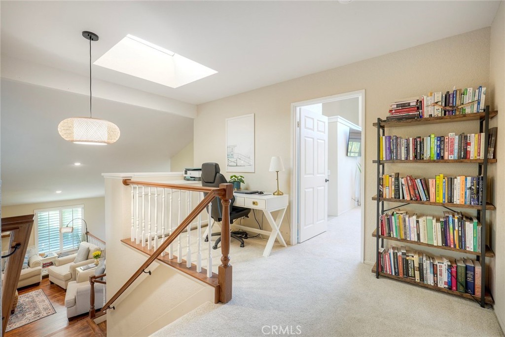 https://media.crmls.org/medias/06b3204b-28eb-4900-93a1-185d6e1e18ea.jpg?preset=X-Large