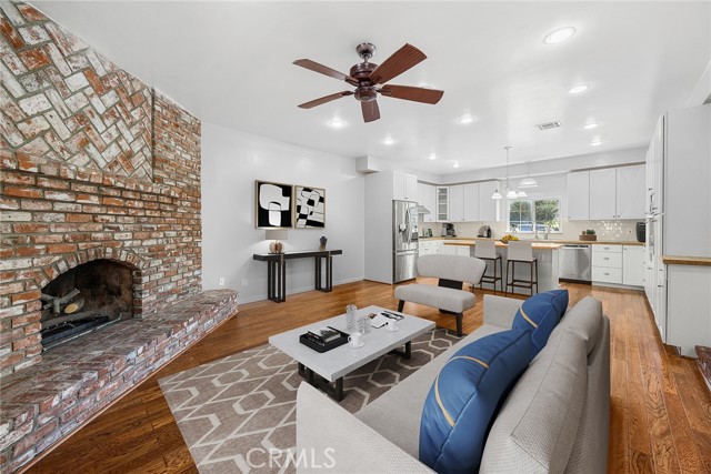 Detail Gallery Image 23 of 41 For 1001 Vernon St, La Habra,  CA 90631 - 4 Beds | 2 Baths