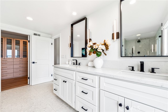 9 Jasmine Creek Dr, Corona del Mar CA: https://media.crmls.org/medias/06b4955e-4f30-4411-b232-012eadbc3eb2.jpg