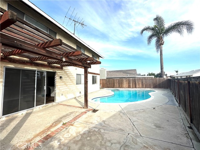 Detail Gallery Image 22 of 23 For 1156 Millstream Ln, Corona,  CA 92880 - 4 Beds | 3 Baths