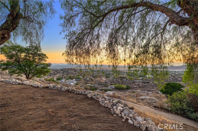 29740 Nogues Road, Nuevo CA: https://media.crmls.org/medias/06b63dee-383d-4126-9e6c-d56026868c48.jpg