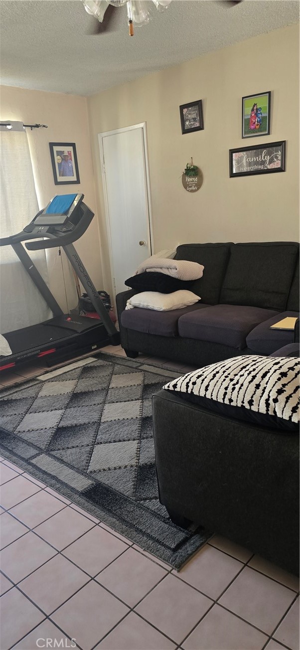 717 W 54th Street, Los Angeles CA: https://media.crmls.org/medias/06b67b50-58f4-4b51-8e30-9addb83a6bd8.jpg