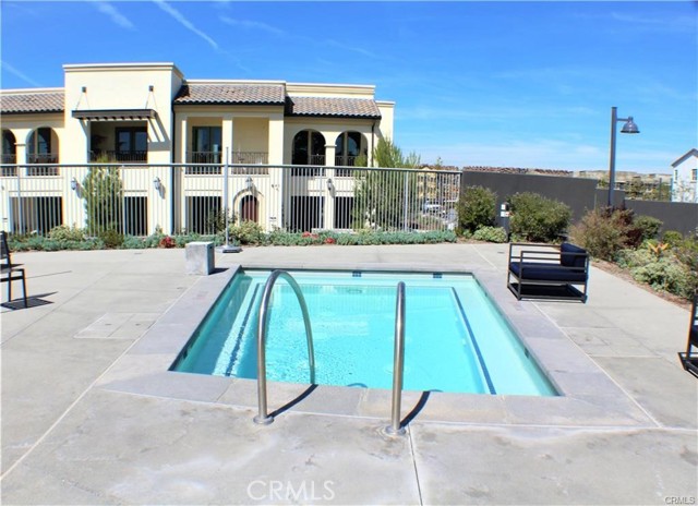 Detail Gallery Image 47 of 49 For 140 Paramount, Irvine,  CA 92618 - 3 Beds | 3/1 Baths