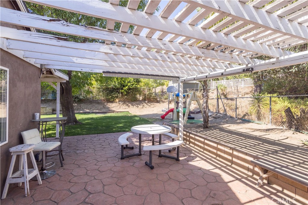 MLS #SR25230238 image #10