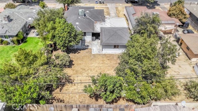 Detail Gallery Image 39 of 41 For 2824 E Brown Ave, Fresno,  CA 93703 - 3 Beds | 2 Baths