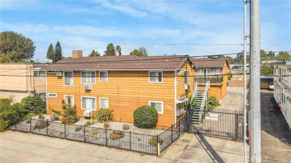 MLS #SR25244770 image #1