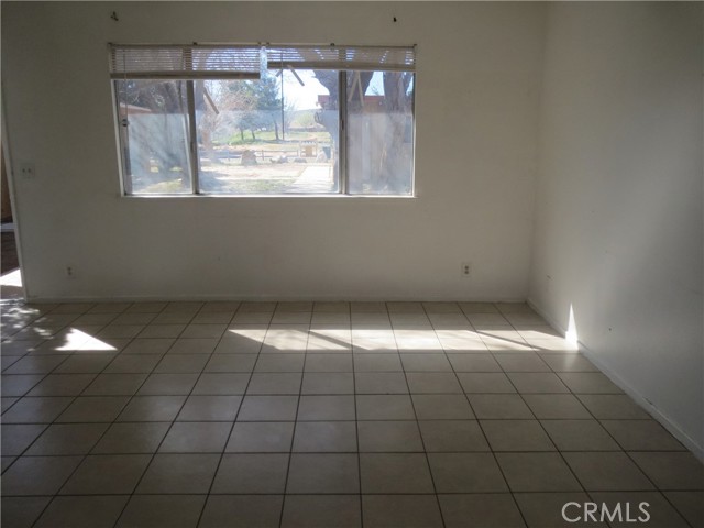 Detail Gallery Image 4 of 4 For 20316 Rimrock #3,  Apple Valley,  CA 92307 - 2 Beds | 1 Baths