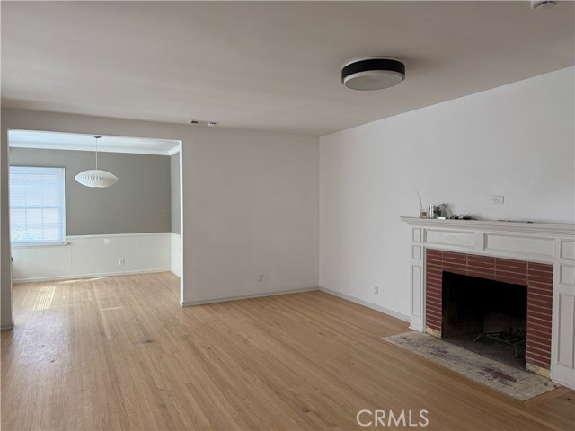Detail Gallery Image 5 of 23 For 8929 Rathburn Ave, Northridge,  CA 91325 - 3 Beds | 2 Baths