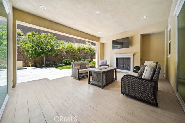5313 Newbury, Yorba Linda CA: https://media.crmls.org/medias/06badd8e-2d4b-4a3d-a588-6f4935785200.jpg