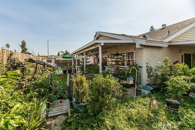 2468 Laverne, Clovis CA: https://media.crmls.org/medias/06bb13ff-c90d-4490-981c-042bf53b133f.jpg