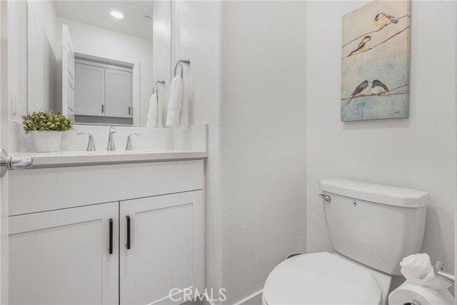 285 Lodestar, Tustin CA: https://media.crmls.org/medias/06bb3093-06ea-43e7-baf8-e9b9ecebb503.jpg