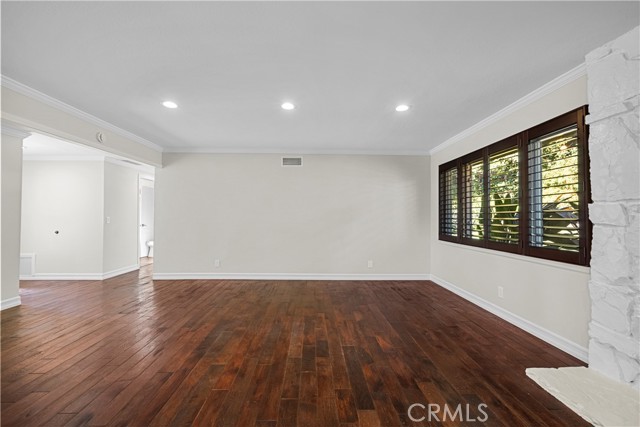 16431 Grayville, La Mirada CA: https://media.crmls.org/medias/06bbc4f9-fad4-472f-9c18-82811dcd3254.jpg