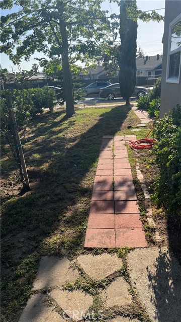 706 S Meridian Avenue, Alhambra CA: https://media.crmls.org/medias/06bc83b5-2db7-433e-b6e1-73627d3a916b.jpg