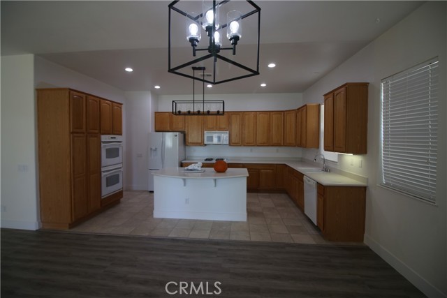 Detail Gallery Image 7 of 39 For 805 Annandale, Beaumont,  CA 92223 - 2 Beds | 2/1 Baths