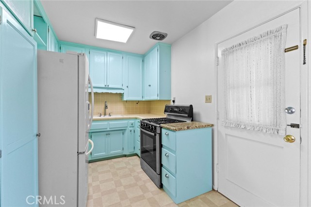 Detail Gallery Image 14 of 45 For 8144 Verbena Dr, Riverside,  CA 92504 - 3 Beds | 1 Baths