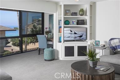 Detail Gallery Image 5 of 30 For 62 Blue Lagoon, Laguna Beach,  CA 92651 - 2 Beds | 2 Baths