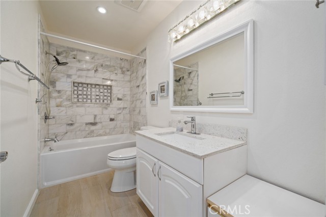 Detail Gallery Image 21 of 34 For 10900 San Leon Ave, Fountain Valley,  CA 92708 - 4 Beds | 2/1 Baths
