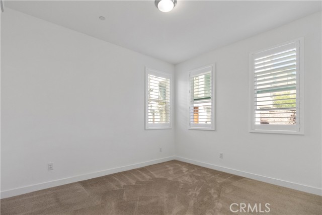 Detail Gallery Image 4 of 16 For 257 N Magnolia Ave #5,  Anaheim,  CA 92801 - 4 Beds | 3/1 Baths