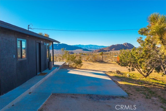 8729 Rock Haven Road, Joshua Tree CA: https://media.crmls.org/medias/06bf6cff-b101-42f4-9edc-fdcc56de8bbe.jpg