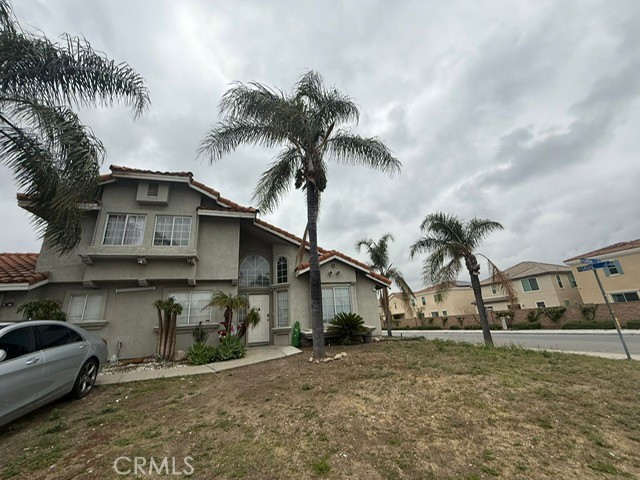 541 N Larch Avenue, Rialto CA: https://media.crmls.org/medias/06bfa03d-4cdb-40ae-9b82-2753c12c8576.jpg