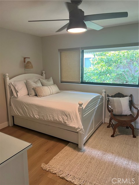 Full bed/trundle