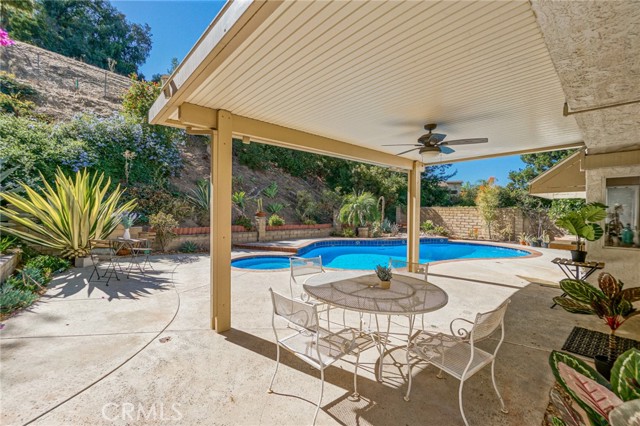 Detail Gallery Image 6 of 30 For 1643 Bronze Knoll Rd, Diamond Bar,  CA 91765 - 3 Beds | 3 Baths