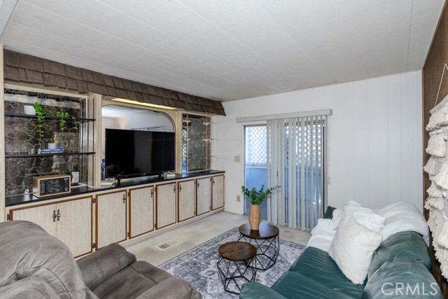 Detail Gallery Image 10 of 32 For 5815 E La Palma Ave #82,  Anaheim Hills,  CA 92807 - 3 Beds | 2 Baths