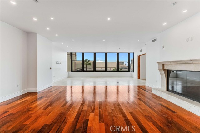345 E Colorado Boulevard, Pasadena CA: https://media.crmls.org/medias/06c0eaab-a891-4d1b-bdd5-9f1e5ba0a503.jpg