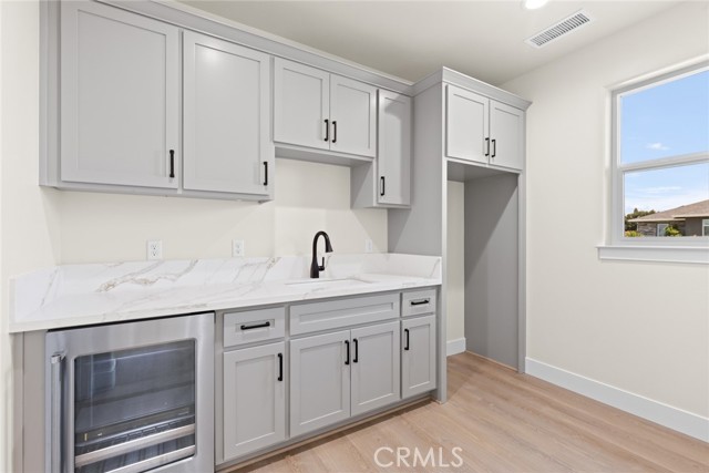 5035 San Juanico Drive, Chico CA: https://media.crmls.org/medias/06c176f2-8997-46b3-80f8-33a02fd806ed.jpg