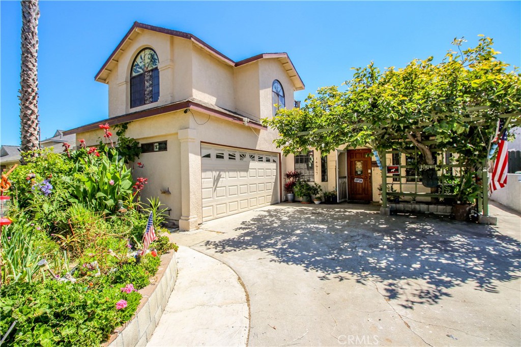 14617 Fonthill Avenue, Hawthorne, CA 90250