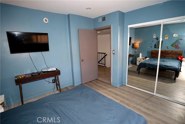 Detail Gallery Image 34 of 46 For 18954 Sherman Way #3,  Reseda,  CA 91335 - 2 Beds | 3 Baths