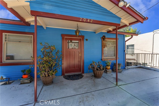 Detail Gallery Image 25 of 34 For 2042 Rome, Los Angeles,  CA 90065 - 3 Beds | 2/1 Baths