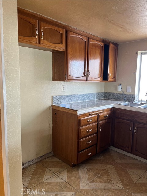 Detail Gallery Image 9 of 21 For 24411 Electra Ct, Moreno Valley,  CA 92551 - 3 Beds | 2/1 Baths