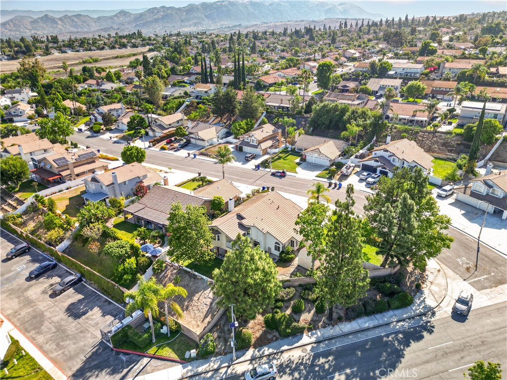 https://media.crmls.org/medias/06c6124c-6013-4a45-924a-6fc537eb3707.jpg?preset=X-Large
