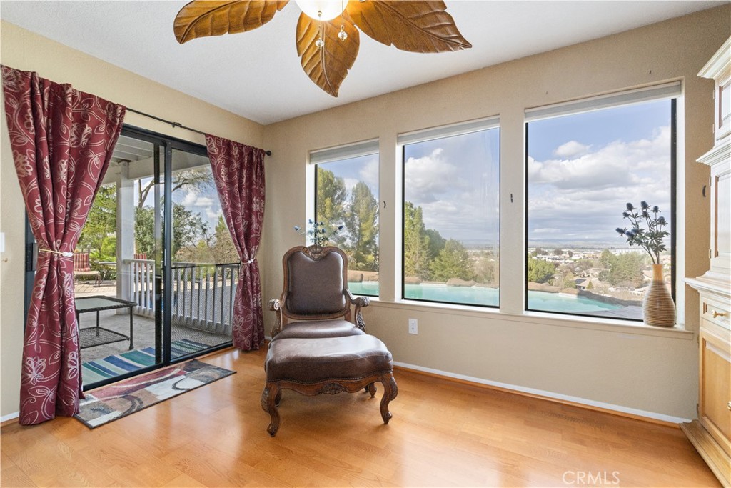 940 Walnut Drive