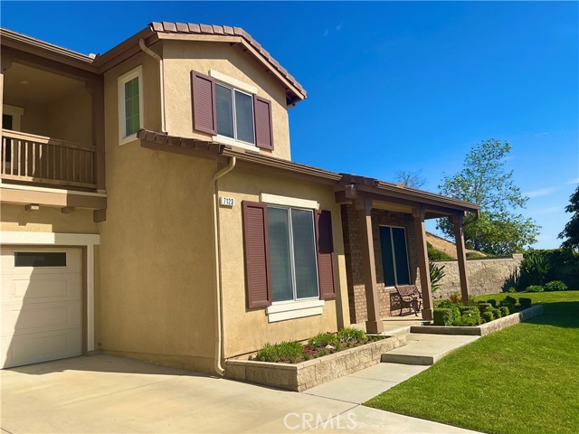 Detail Gallery Image 4 of 73 For 7123 Hidden Ct, Highland,  CA 92346 - 4 Beds | 3 Baths