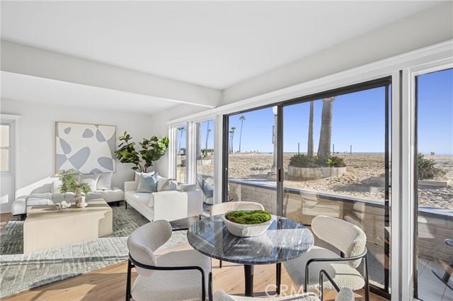 Detail Gallery Image 24 of 49 For 1510 W Oceanfront, Newport Beach,  CA 92663 - – Beds | – Baths