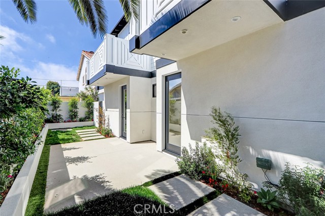 2604 Grant Avenue, Redondo Beach CA: https://media.crmls.org/medias/06cb8df5-9af9-495f-9d60-296be27a72b1.jpg