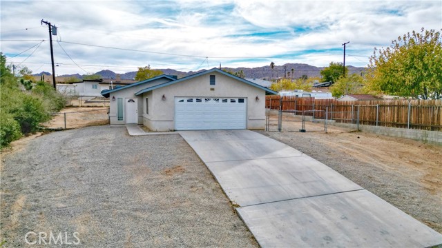 Detail Gallery Image 1 of 30 For 61605 El Cajon Dr, Joshua Tree,  CA 92252 - 3 Beds | 2 Baths