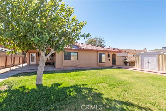 Detail Gallery Image 34 of 45 For 11043 Rome Beauty Dr, California City,  CA 93505 - 3 Beds | 2 Baths