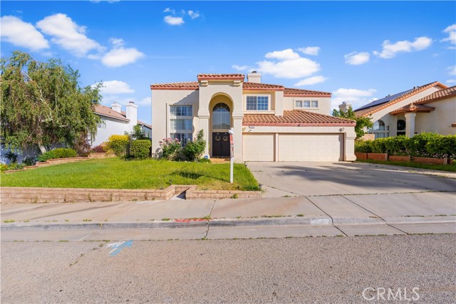 3410 Genoa Place, Palmdale CA: https://media.crmls.org/medias/06cc185e-4459-4662-9c3d-8ea145dc6af3.jpg