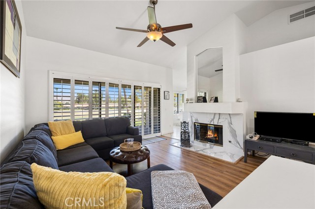 Detail Gallery Image 1 of 41 For 41927 Preston Trl, Palm Desert,  CA 92211 - 2 Beds | 2 Baths