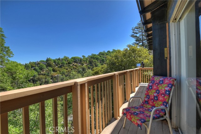 Detail Gallery Image 27 of 27 For 1301 Evergreen Ln, Lake Arrowhead,  CA 92352 - 3 Beds | 2 Baths