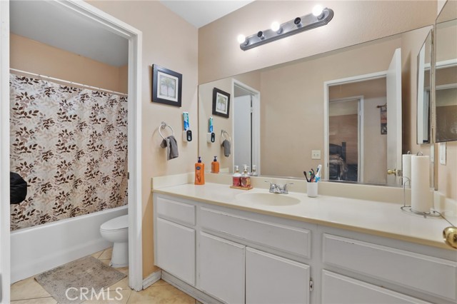 Detail Gallery Image 32 of 74 For 15060 Spring St, Fontana,  CA 92335 - 4 Beds | 2 Baths