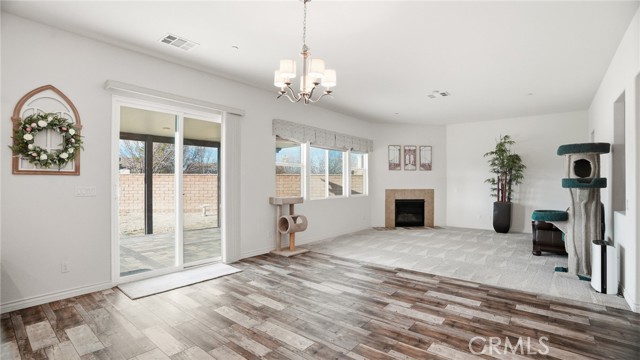 Detail Gallery Image 9 of 75 For 4727 W Vahan Ct, Lancaster,  CA 93536 - 5 Beds | 4 Baths