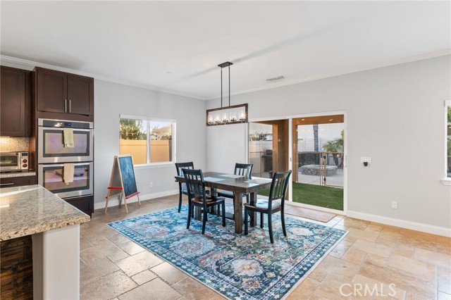 Detail Gallery Image 23 of 75 For 30409 Gulf Stream, Canyon Lake,  CA 92587 - 4 Beds | 3 Baths