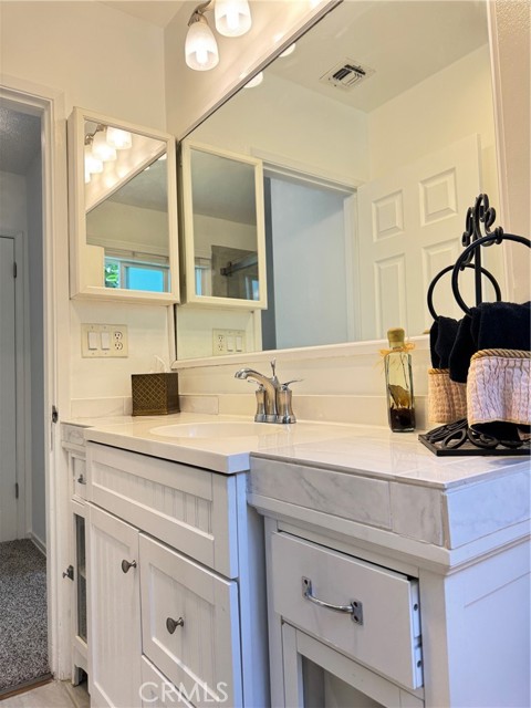 Detail Gallery Image 46 of 69 For 19523 Friar, Tarzana,  CA 91335 - 3 Beds | 2 Baths